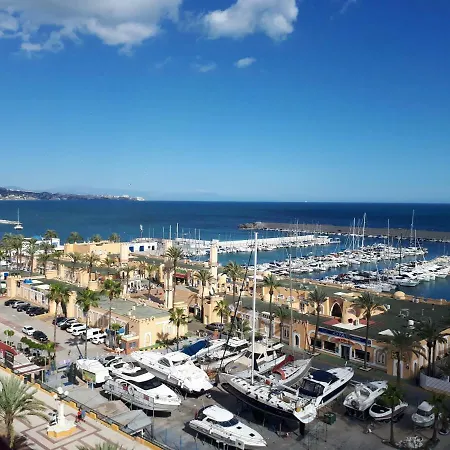 Lejlighed On The Harbor, First Line With Beautiful Sea View In 4 Star Fuengirola