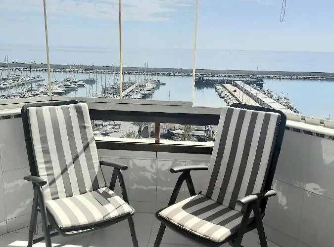 On The Harbor, First Line With Beautiful Sea View In 4 Star Apartment