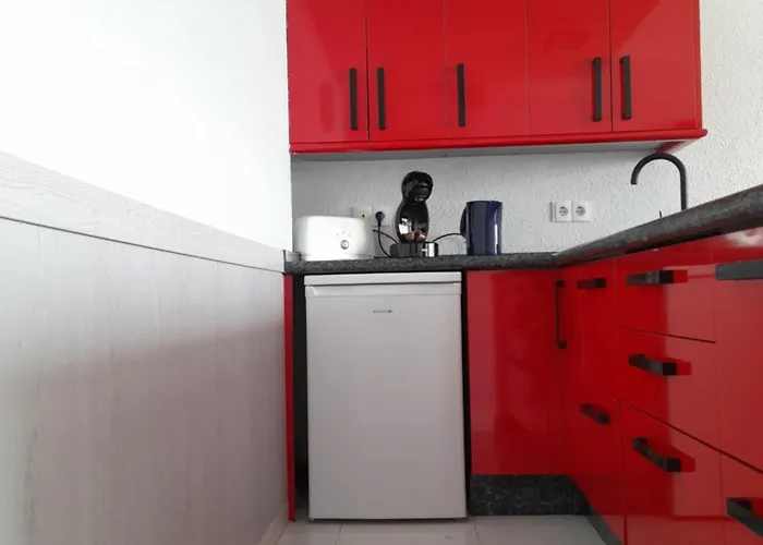 On The Harbor, First Line With Beautiful Sea View In 4 Star Apartment