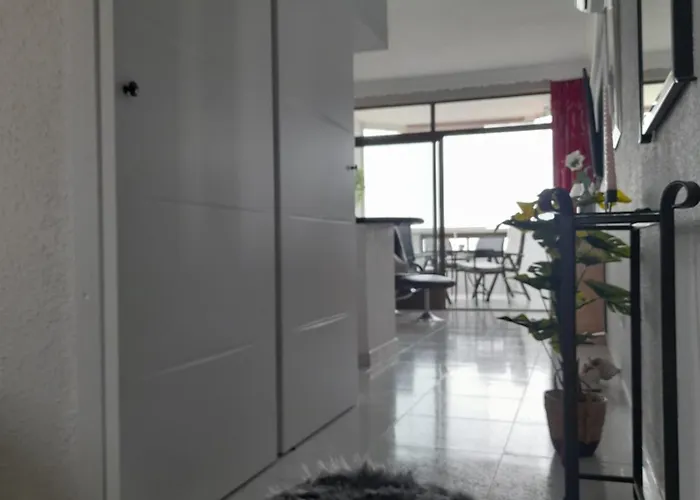 Apartment On The Harbor, First Line With Beautiful Sea View In 4 Star