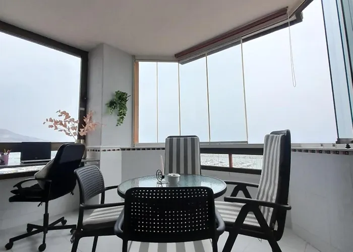 On The Harbor, First Line With Beautiful Sea View In 4 Star Apartment