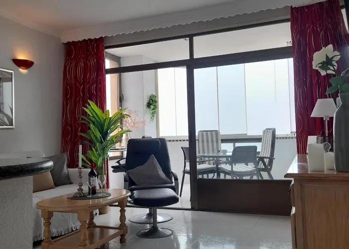 Apartment On The Harbor, First Line With Beautiful Sea View In 4 Star