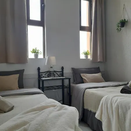 On The Harbor, First Line With Beautiful Sea View In 4 Star Appartement *