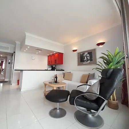 On The Harbor, First Line With Beautiful Sea View In 4 Star * Fuengirola