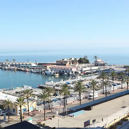 On The Harbor, First Line With Beautiful Sea View In 4 Star Appartement Fuengirola