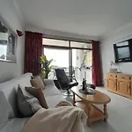 On The Harbor, First Line With Beautiful Sea View In 4 Star Appartement